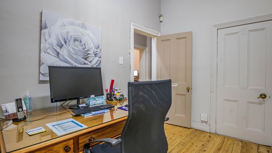 5 Bedroom Property for Sale in Rondebosch Village Western Cape